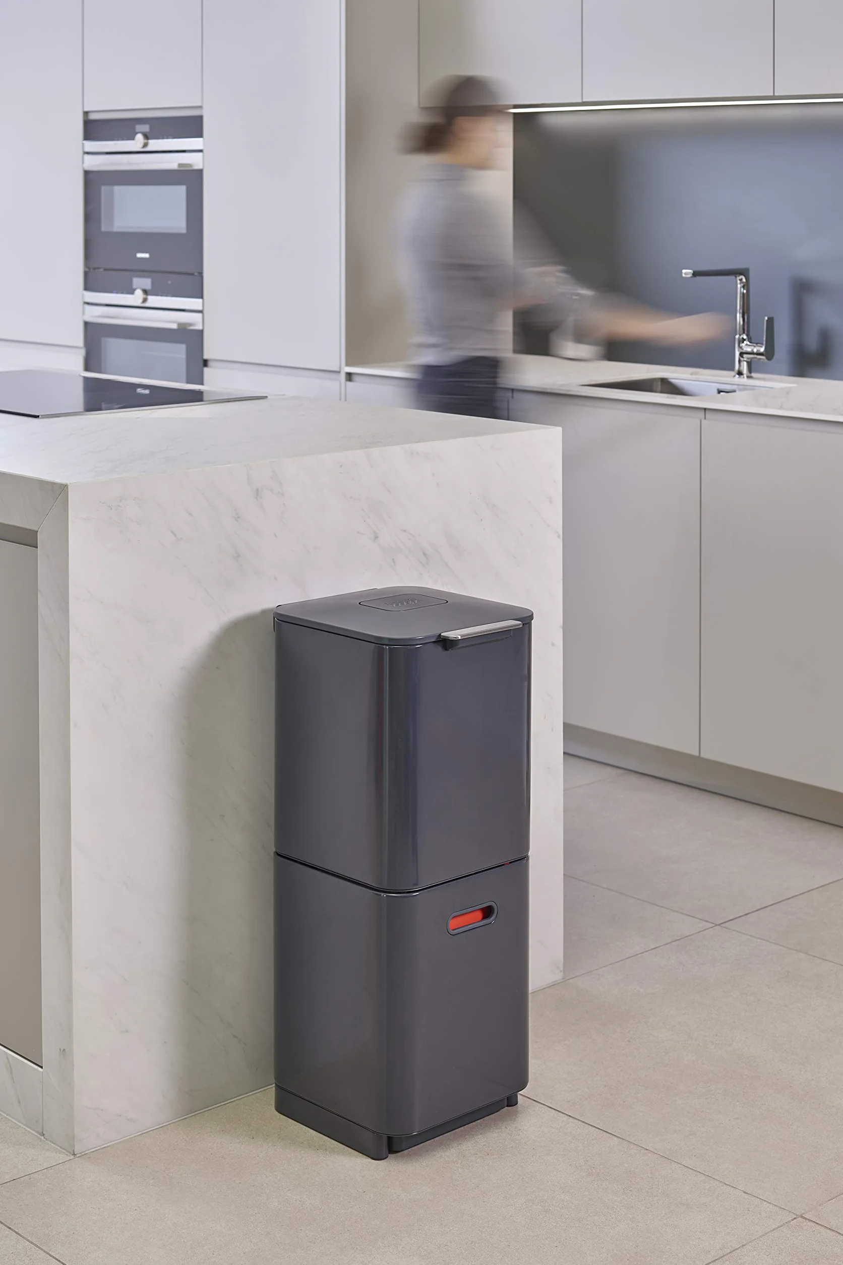 Joseph Joseph Totem Poubelle de cuisine 40L tri recyclage avec bac à compost filtre charbon actif Graphite