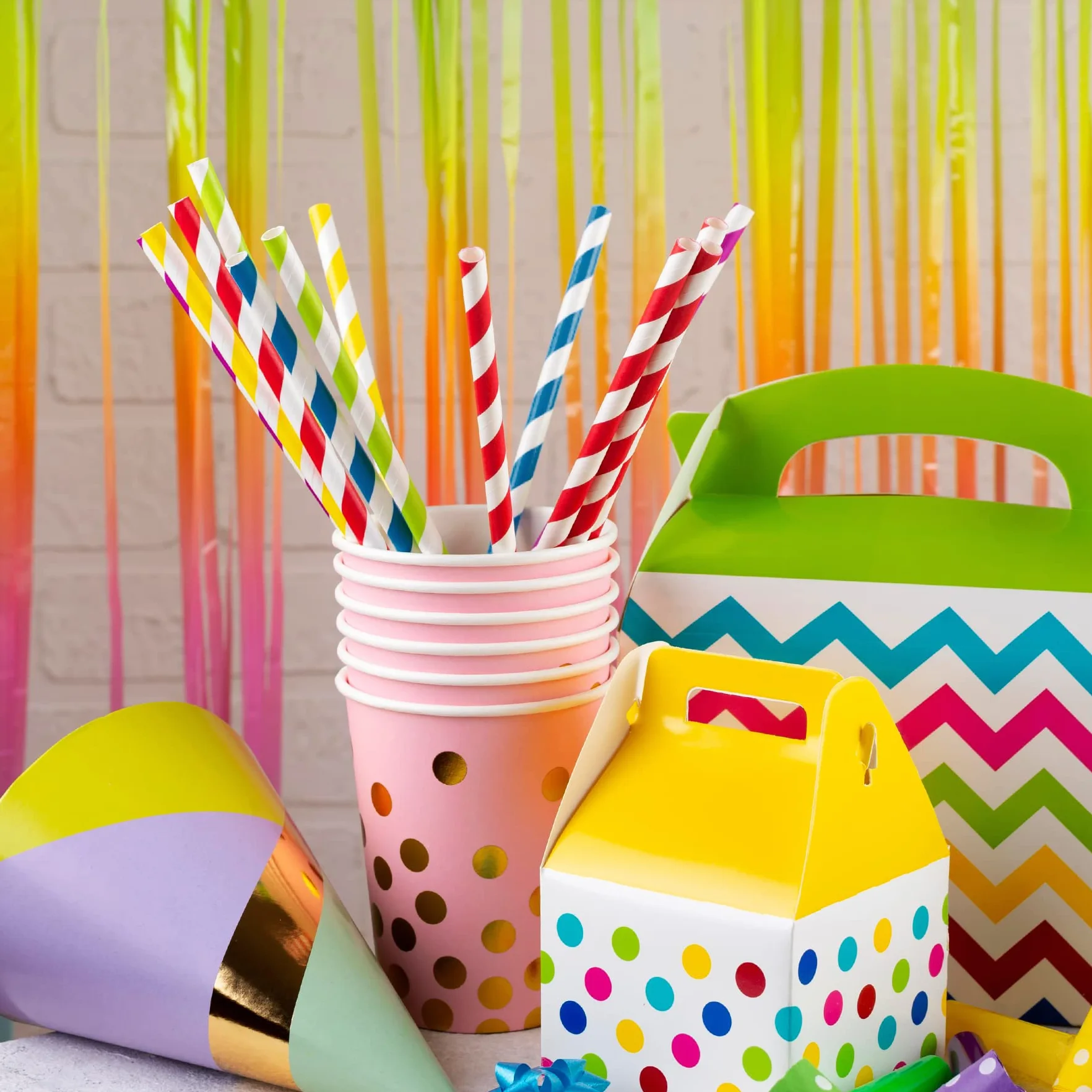 Lot de 100 Pailles en Papier Jetables Arc-en-Ciel 10 Couleurs Vives Ø6 x 210mm
