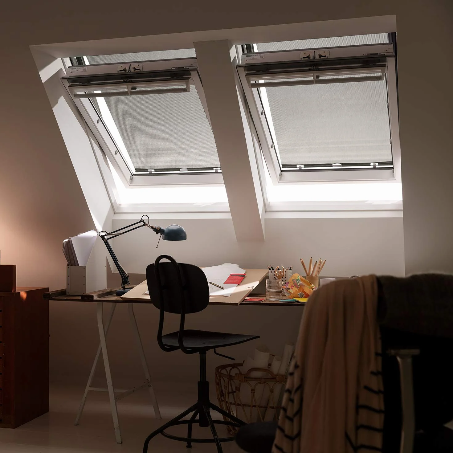 Store extérieur Pare-Soleil VELUX MK04 M04 304 MK06 M06 306 MK08 M08 308 MK10 M10 MK27 M27 310 Noir