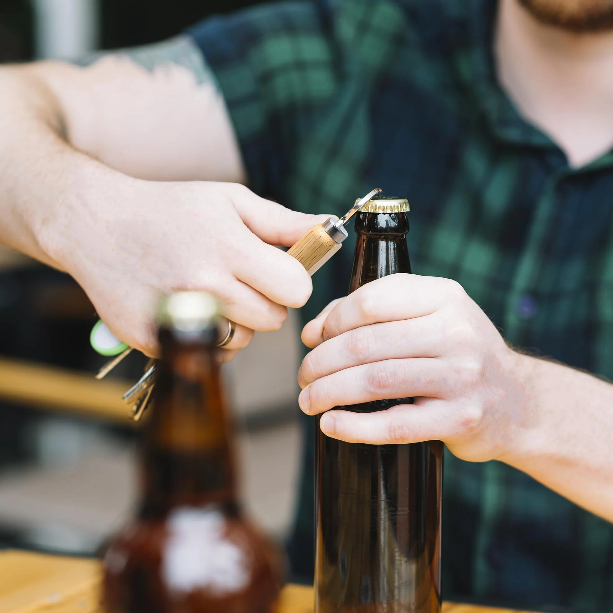 Ouvre-bouteilles en Bois Gravable 16 Pièces pour Bière KH1316