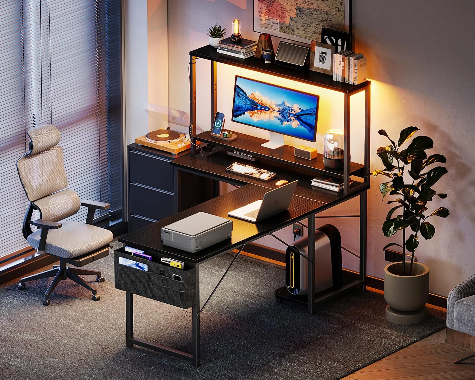 Coleshome Bureau Gaming Angle LED Prises 135x100 cm Réversible Étagères Table en L Sac Rangement Crochet Noir