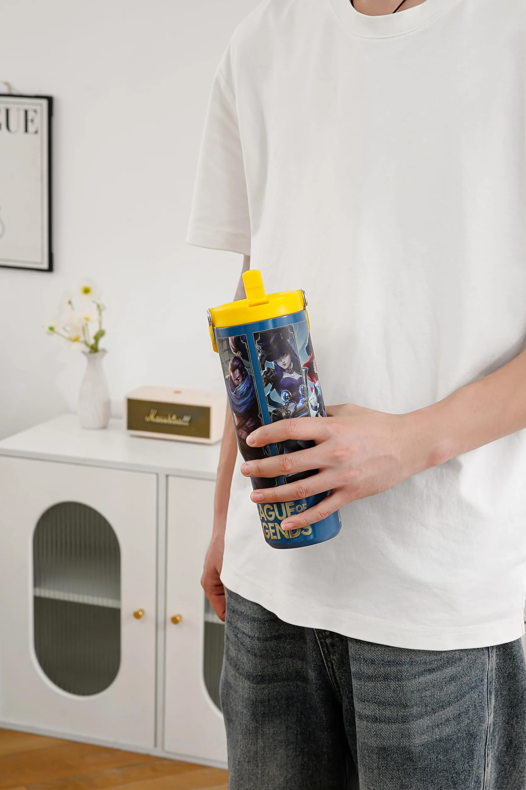 Pyramid International League of Legends Pichet 887 ml Vaisselle thème joueurs design emblématique Cadeau fans LOL