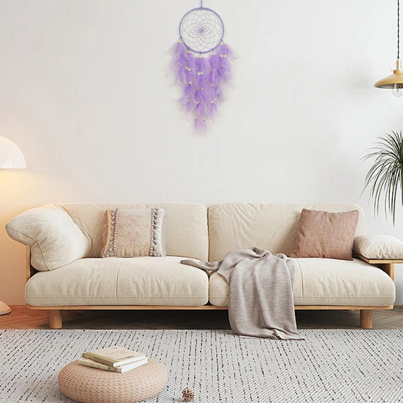 Attrape-rêves en macramé violet avec plumes fait main