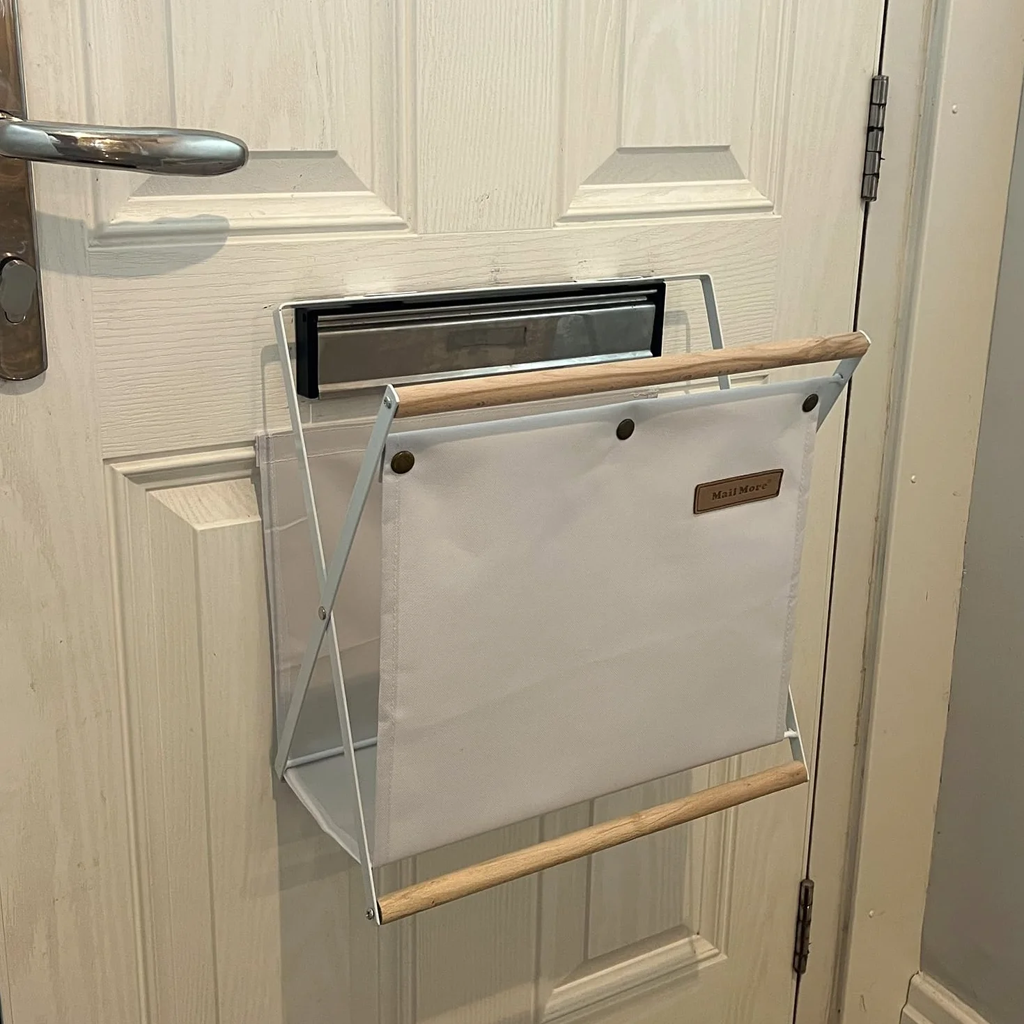 Attrape-lettres pour porte d'entrée Boîte aux lettres Cadre métallique Blanc