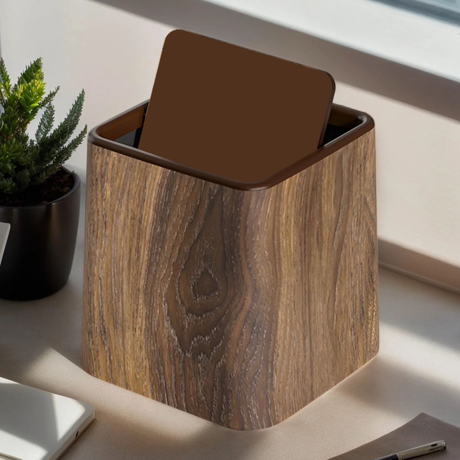 Poubelle de Bureau Table - Mini Corbeille Durable Forme Élégante Structure Solide pour Chambre Maison Salle Étude Cuisine