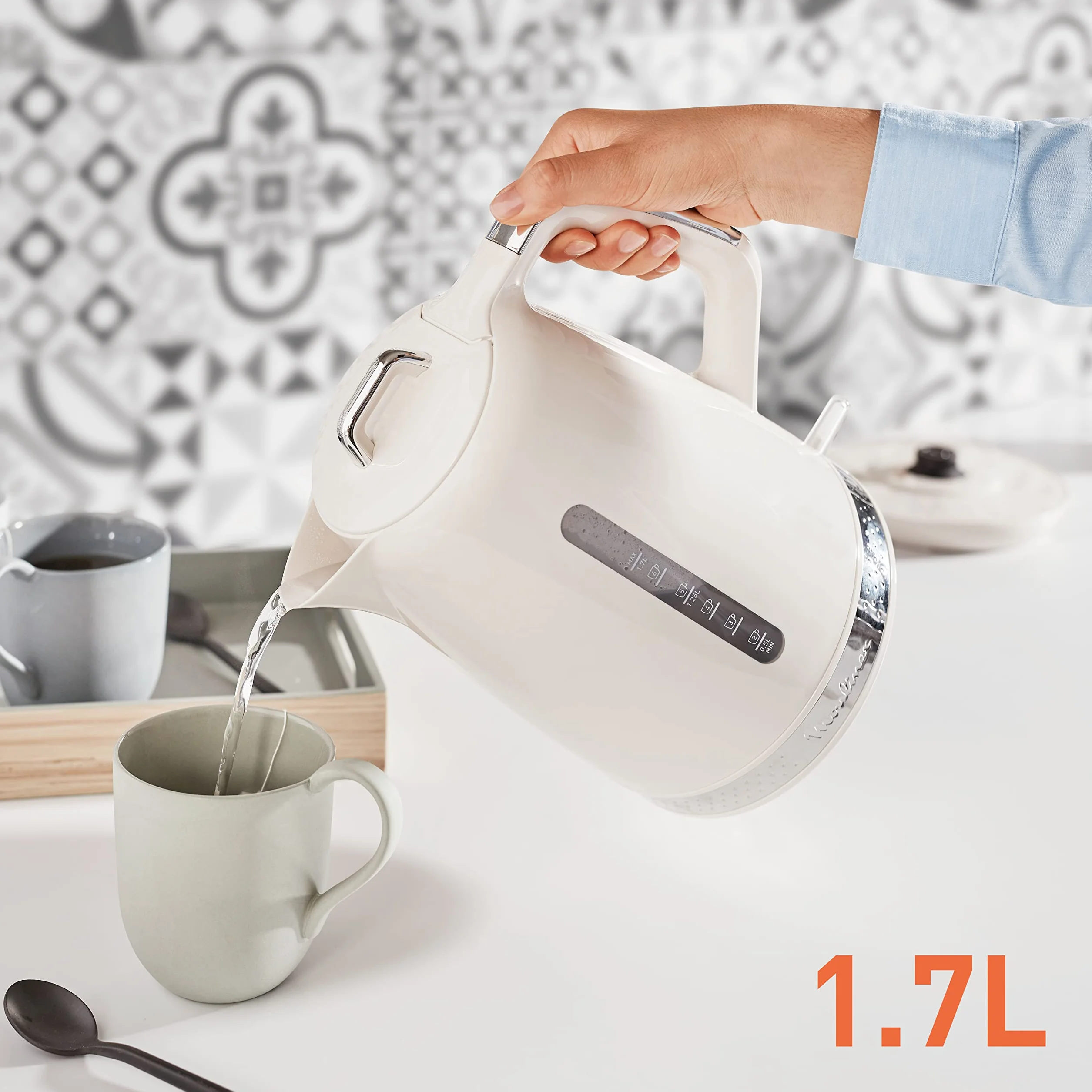 Moulinex Bouilloire électrique 1,7 L 2 400 W Design vintage ivoire Base pivotante 360° Arrêt automatique BY320A10