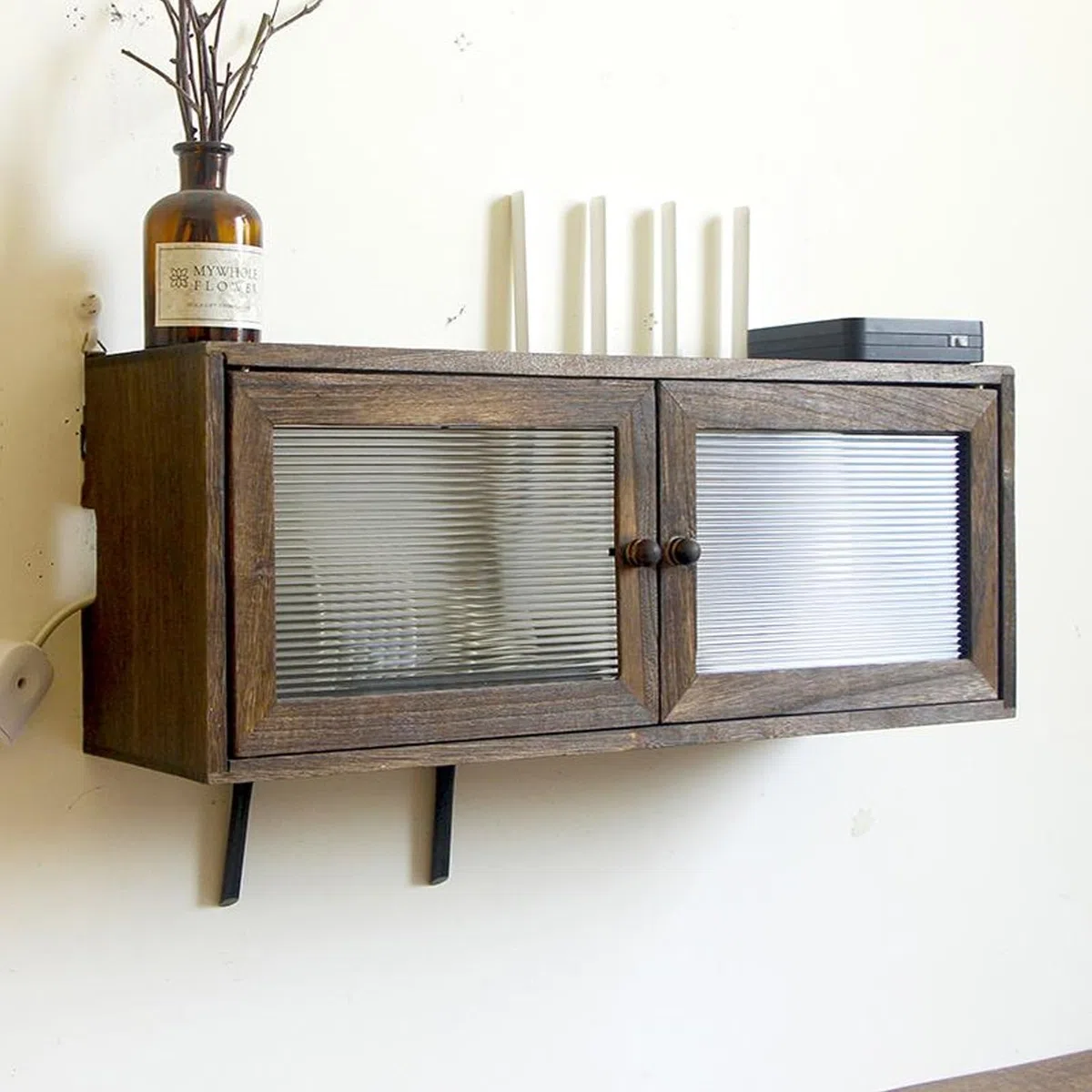 Armoire de rangement pour routeur WiFi – Multiprise murale et cache de gestion des câbles pour la maison et le bureau – Solution de rangement autonome