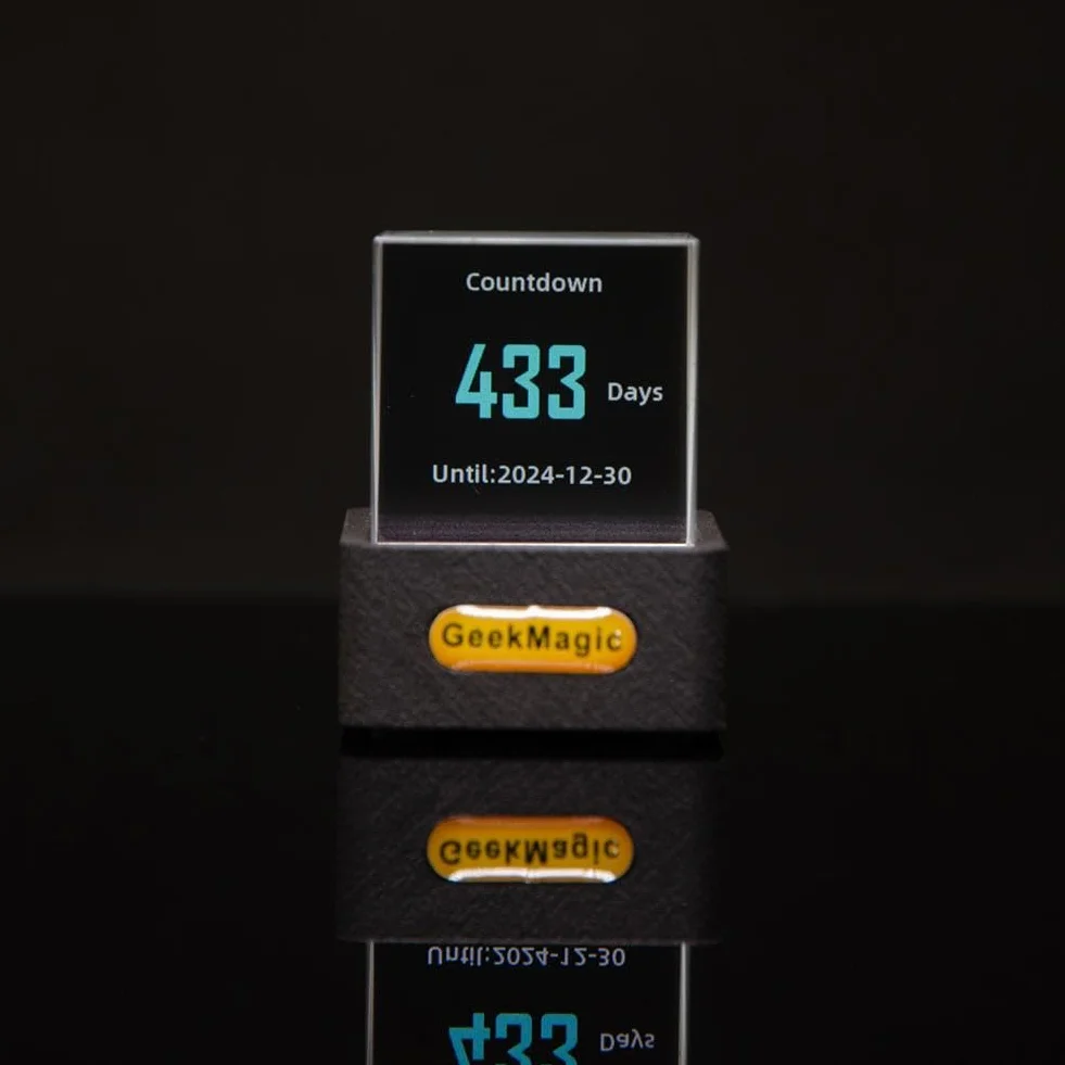 GeekMagic Mini Cube d'Affichage Hologramme 3D WiFi, Station Météo, Horloge Numérique, Cadre Photo Électronique