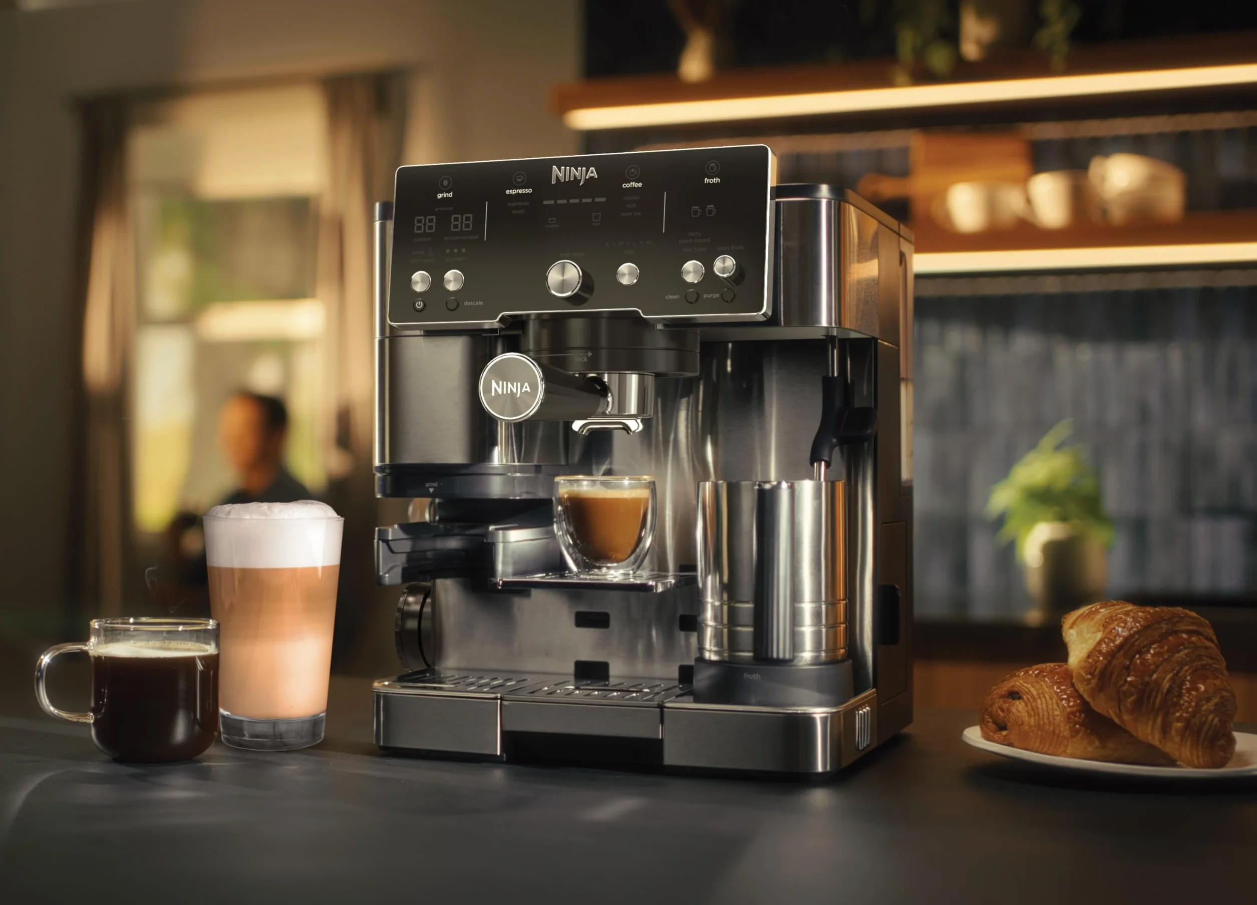 Ninja ES501EU Machine à café 2-en-1 Latte Cappuccino Espresso avec broyeur à grains et mousseur à lait intégrés argent