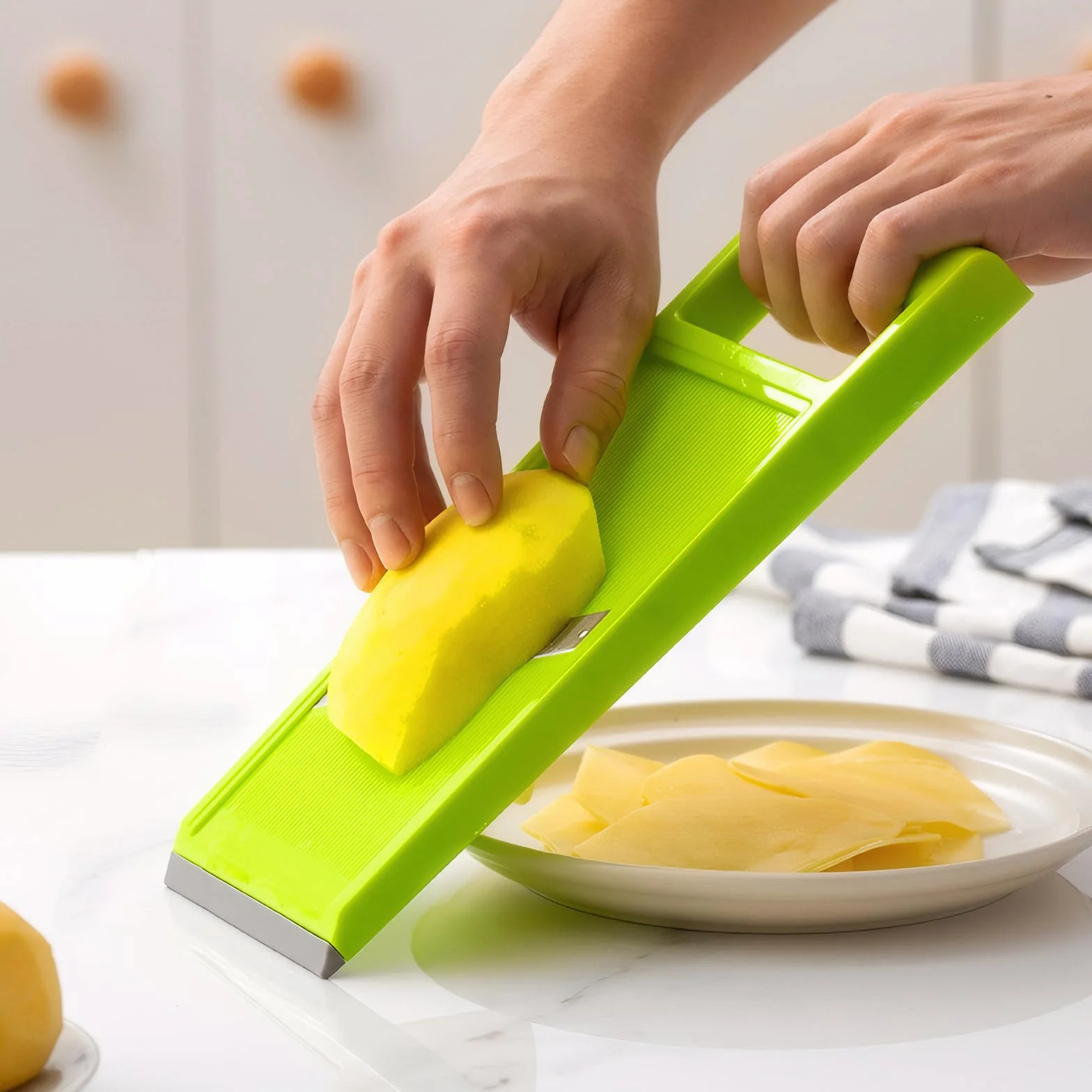 Machine à Croustilles Éminceur à Main en Acier Inoxydable pour Pommes de Terre, Carottes, Concombres
