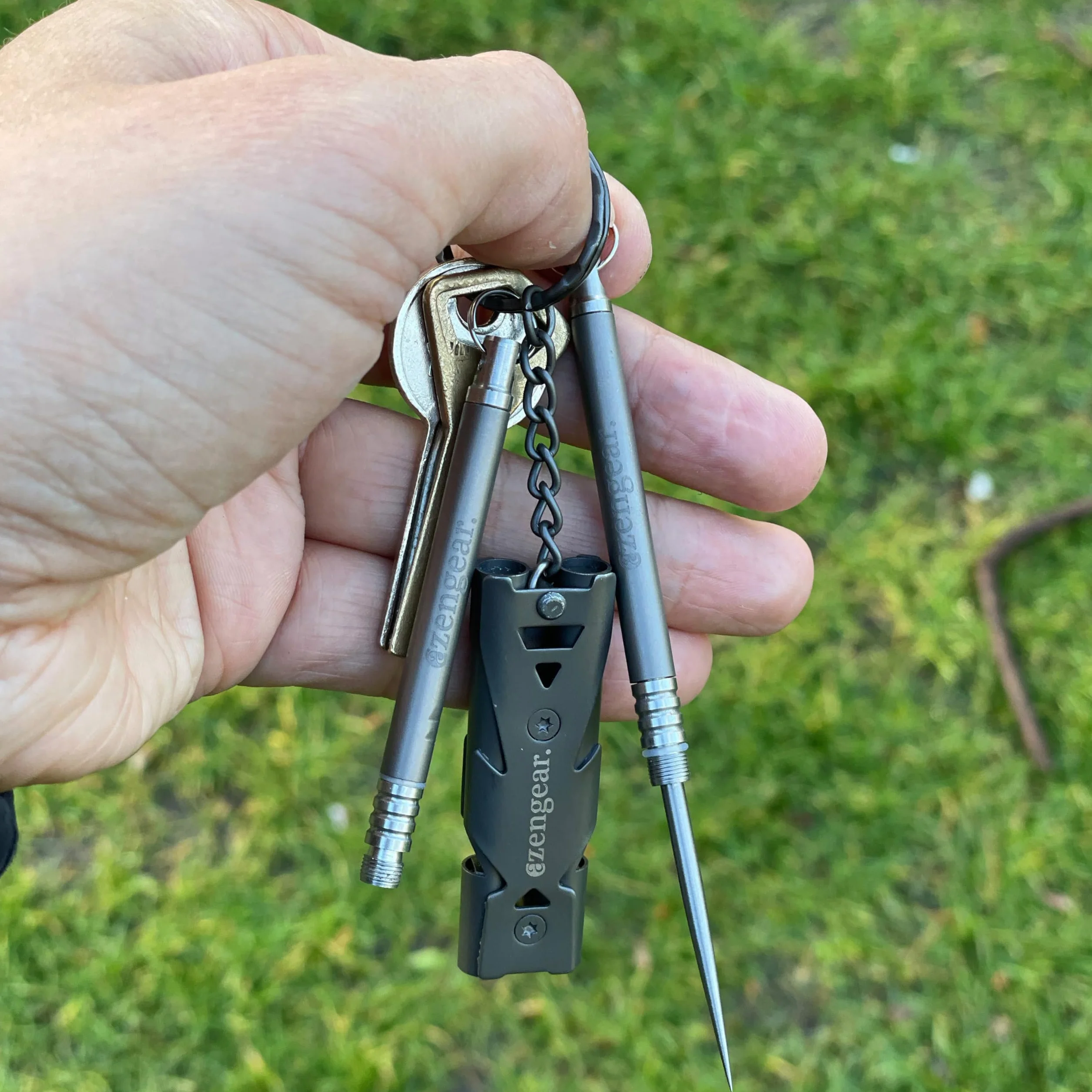 aZengear Cure-Dents Porte-clés de Poche Métal Léger Portable Réutilisable