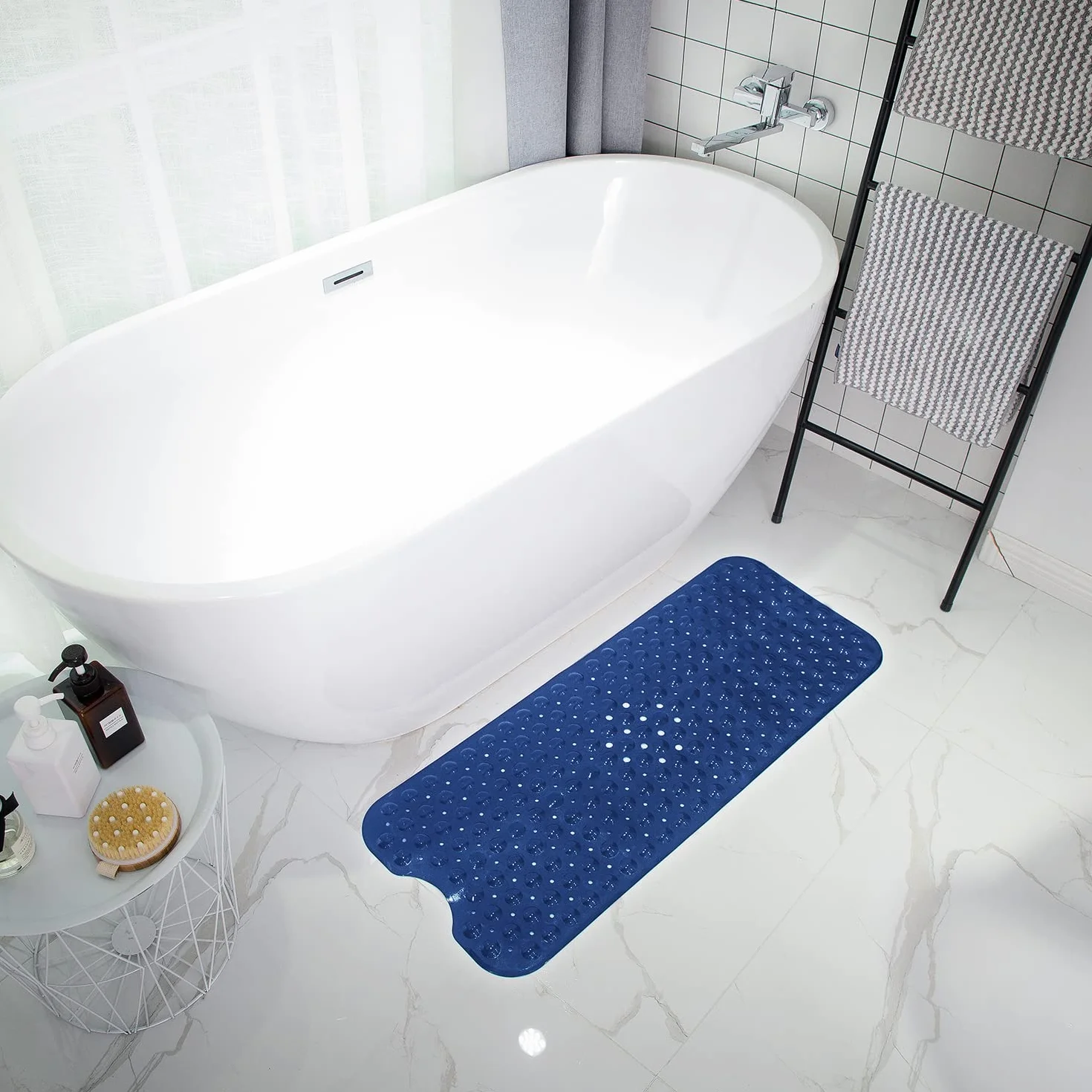Tapis de bain antidérapant extra long 99 x 40,6 cm lavable en machine bleu marine