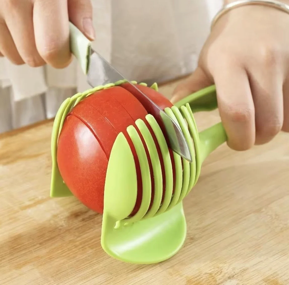 Affûteuse à légumes manuelle avec guides Lotas Italy - Coupe-légumes pour tomates, oignons