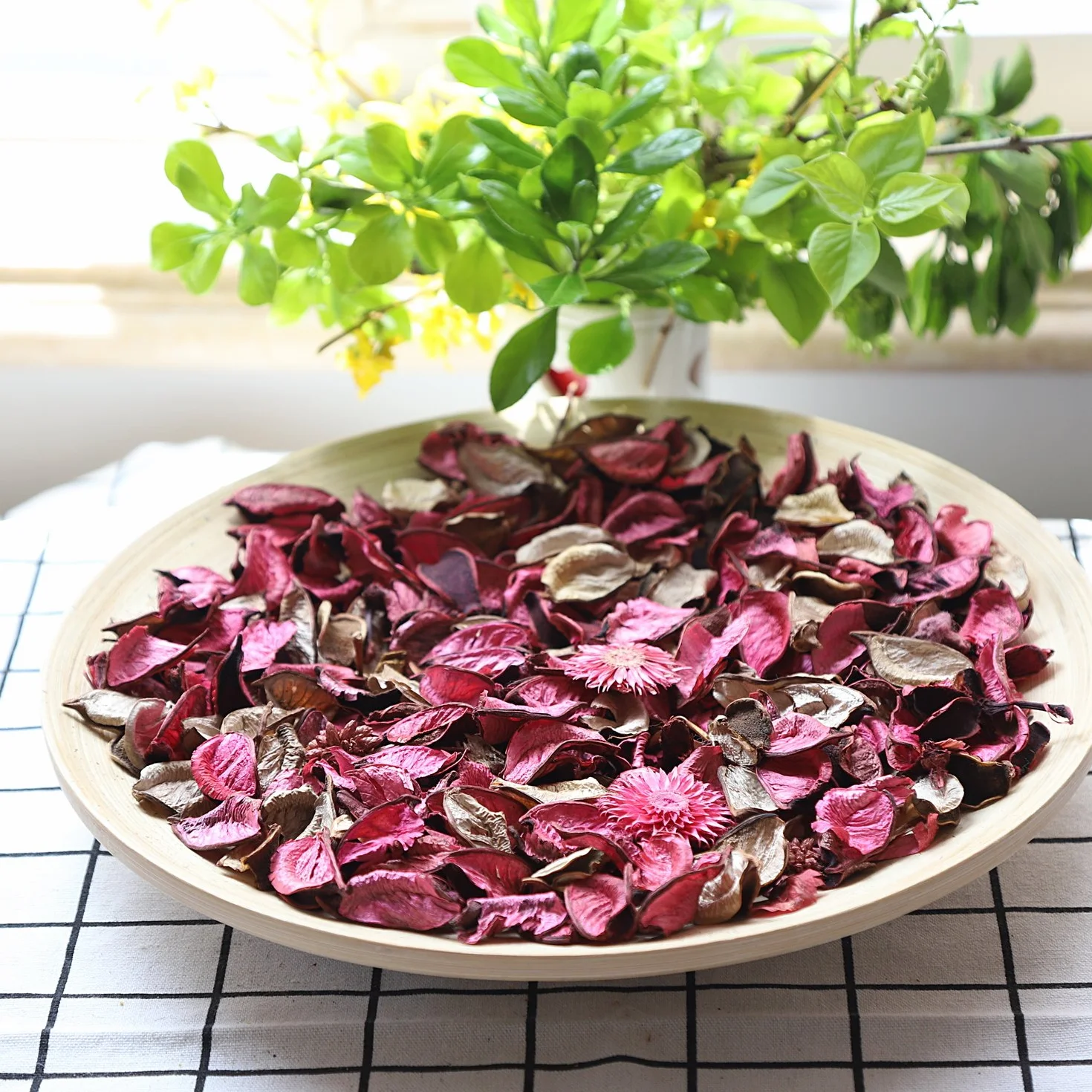 Qingbei Rina Pot Pourri Parfumé Naturel 240g Décoration Maison Centre de Table Arome Rose Frais