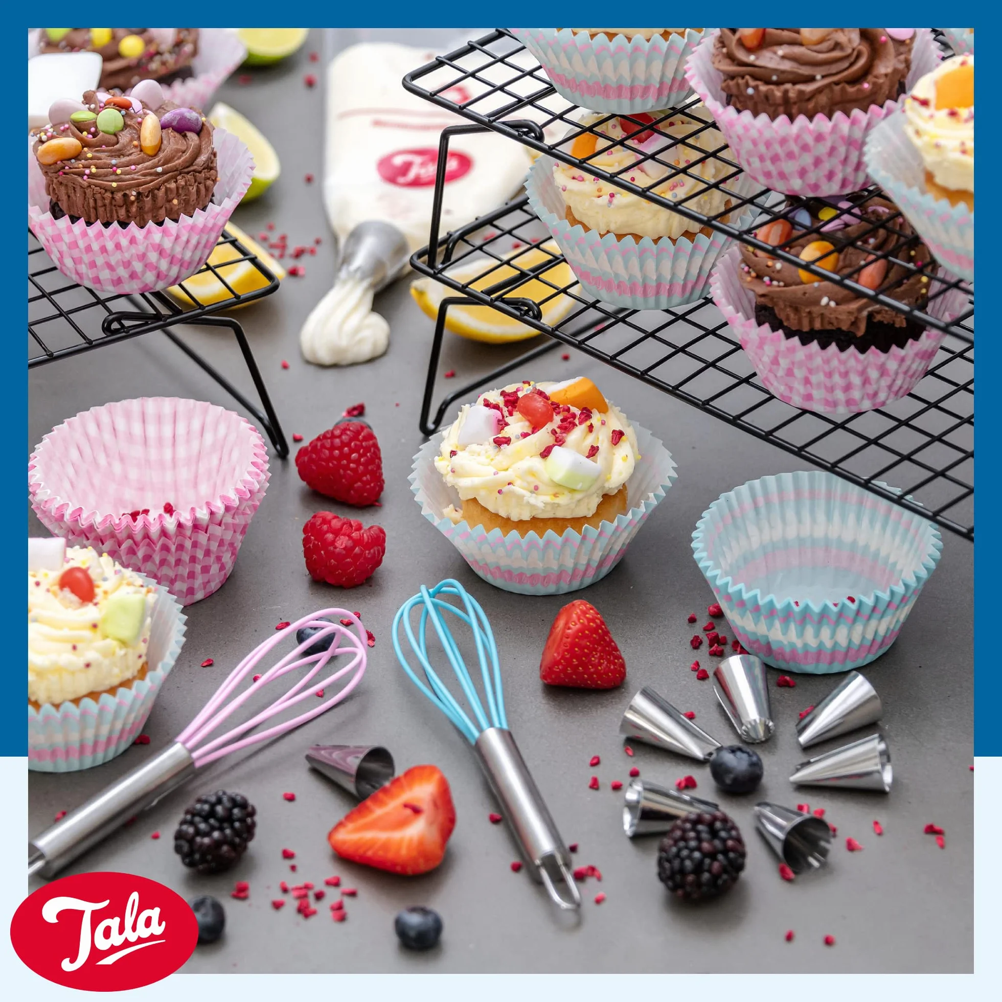 Tala Grille de Refroidissement 3 Niveaux Antiadhésive 40 x 25 cm Noir Support Pliable Gain de Place pour Gâteaux Muffins Biscuits
