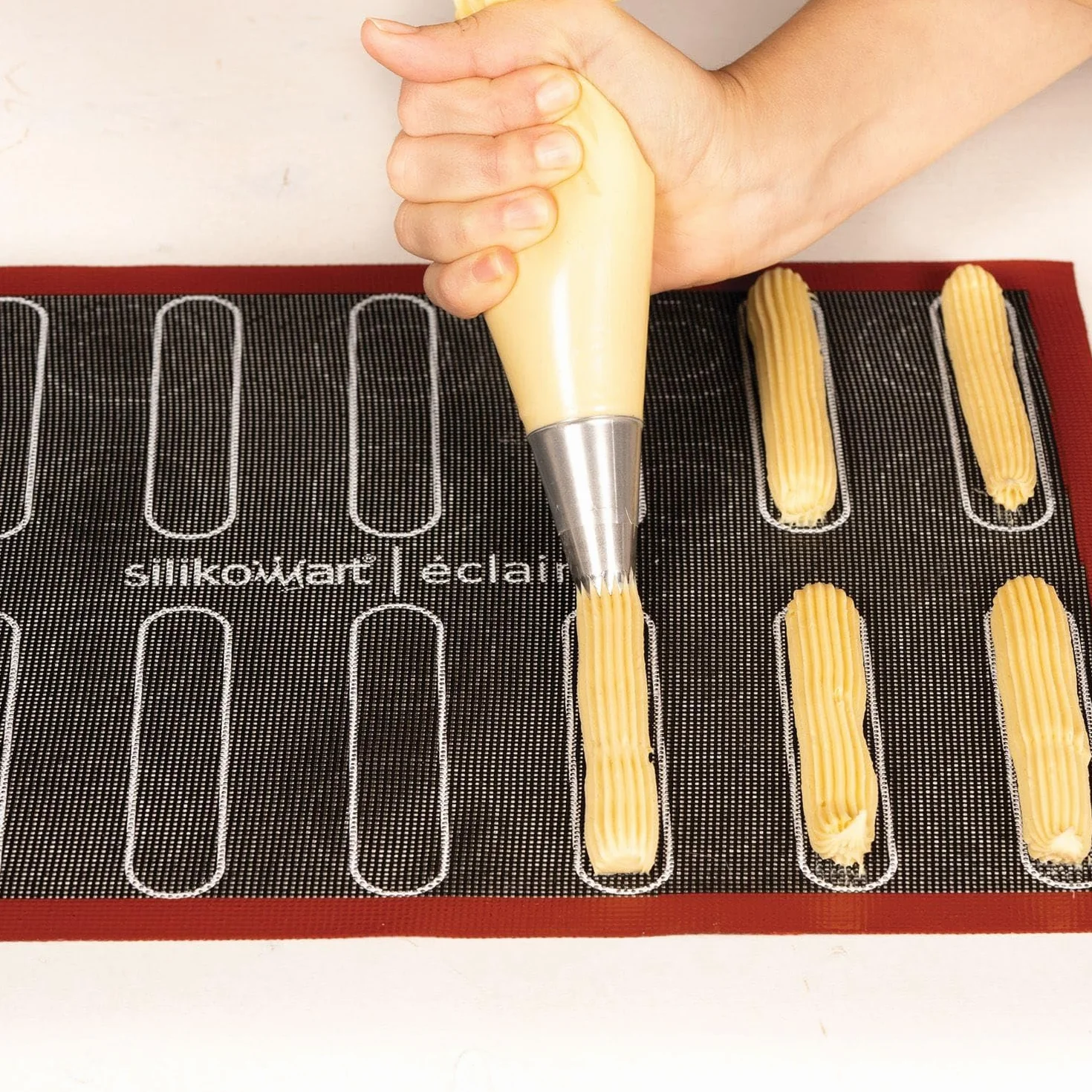 Silikomart Tapis microperforé en silicone pour ÉCLAIR & CHOUX 400x300 mm antiadhésif fibre de verre