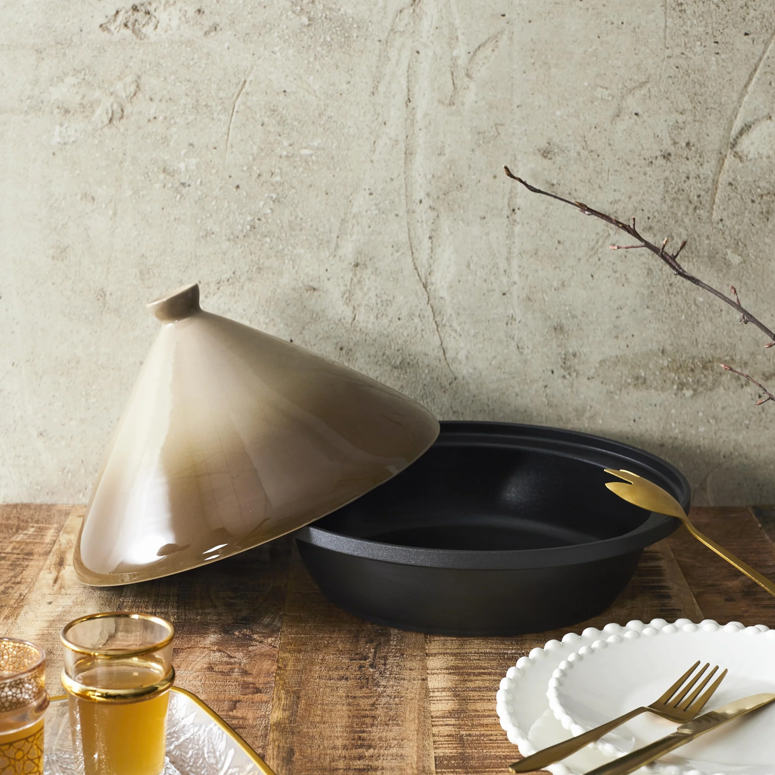 COOK CONCEPT Tajine en Fonte d'Aluminium Ronde Antiadhésif Compatible Induction 30 cm Taupe