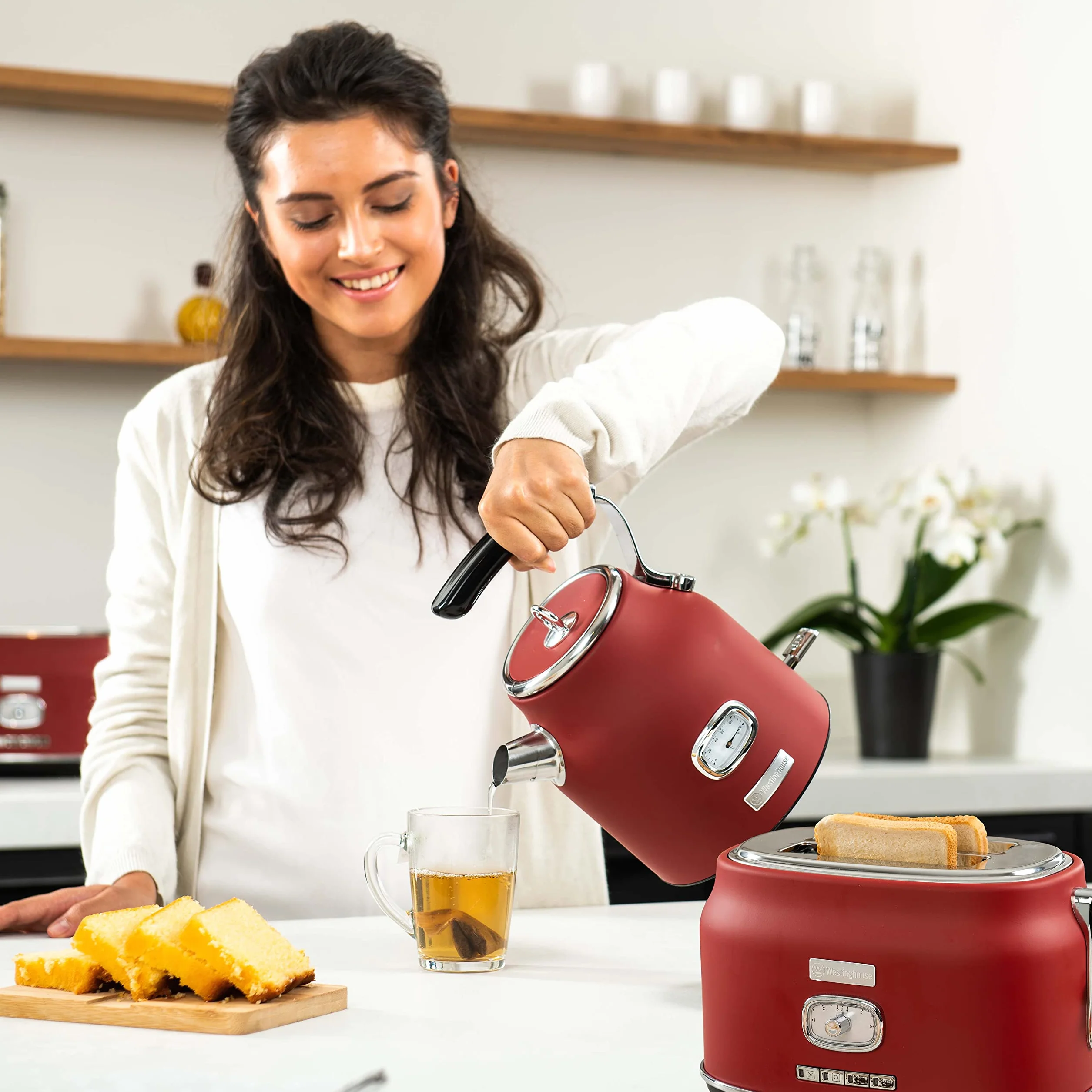 Westinghouse Retroline Set petit-déjeuner rouge grille-pain bouilloire 1,7 l filtre anti-calcaire protection surchauffe