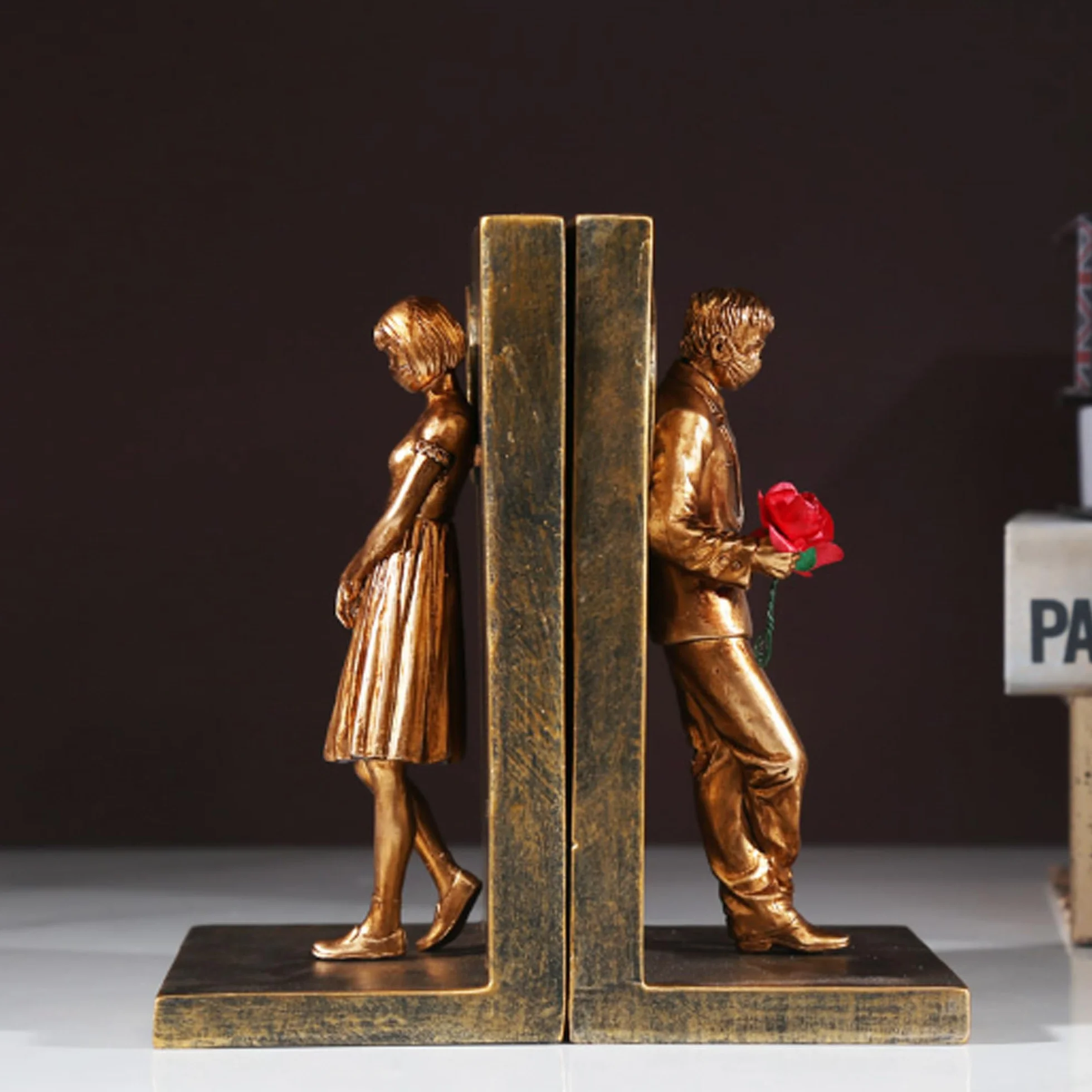 Butée de Livres Heavy Duty Banksy Couleur Or pour Rangement Décoratif