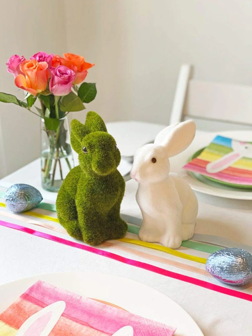 Figurine Lapin Pâques 15 cm Herbe Artificielle Mousse Décoration Table