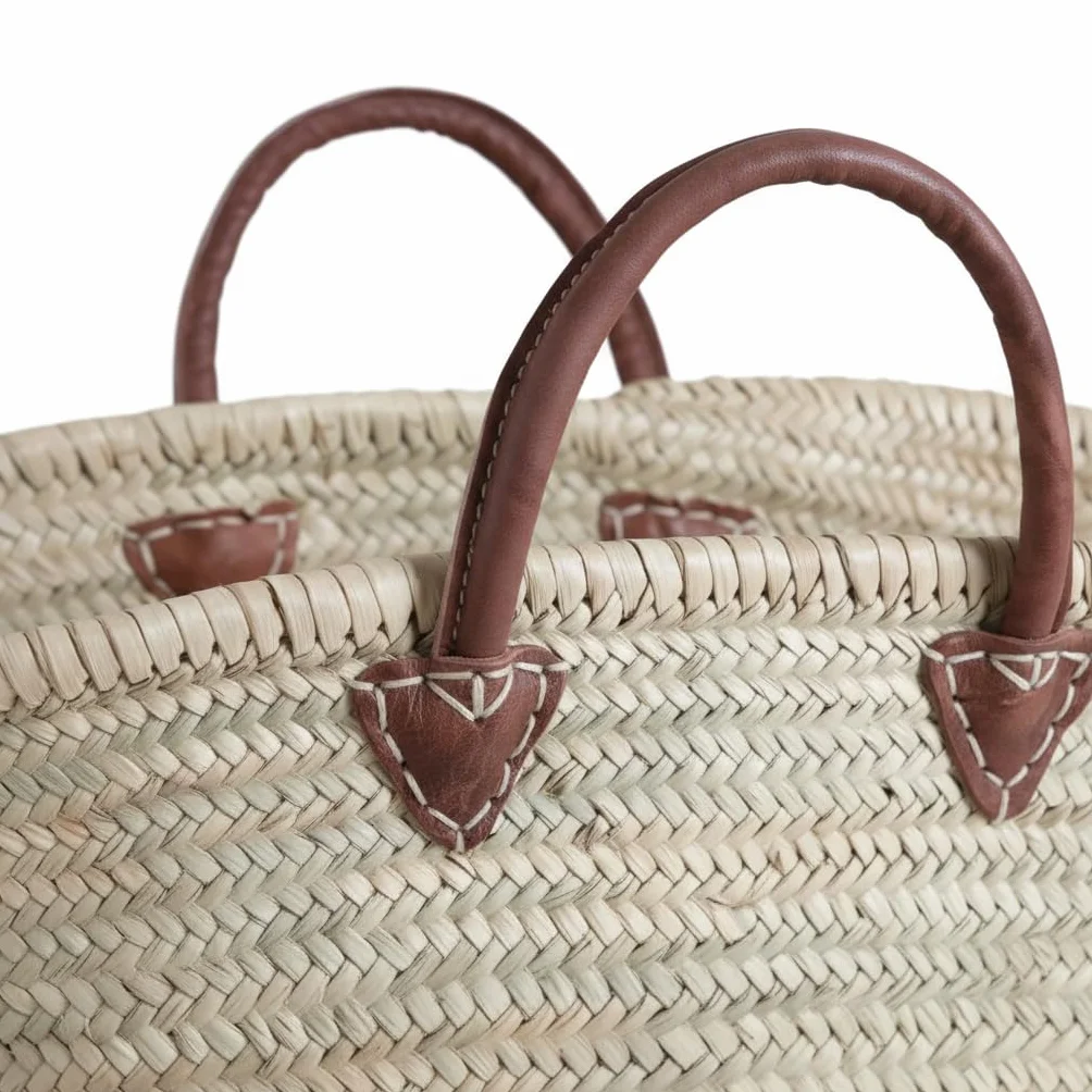 AUBRY GASPARD Panier Cabas en Palmier Naturel avec Poignées en Cuir Design Moderne Rangement Décoratif
