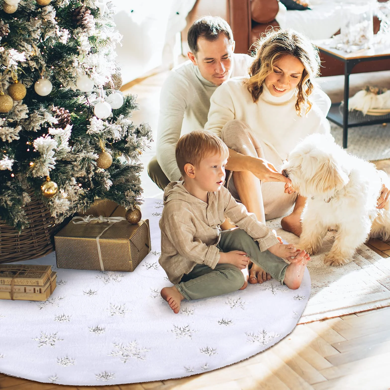 Couverture de sapin de Noël 120 cm blanche en peluche fausse fourrure flocons de neige argentés