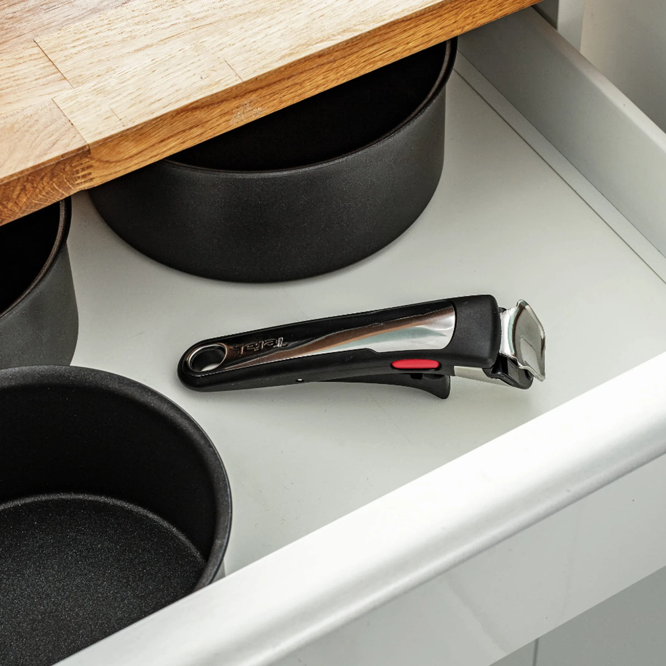 Tefal Ingenio Poignée amovible Premium noire Empilable Verrouillage sécurité 3 points
