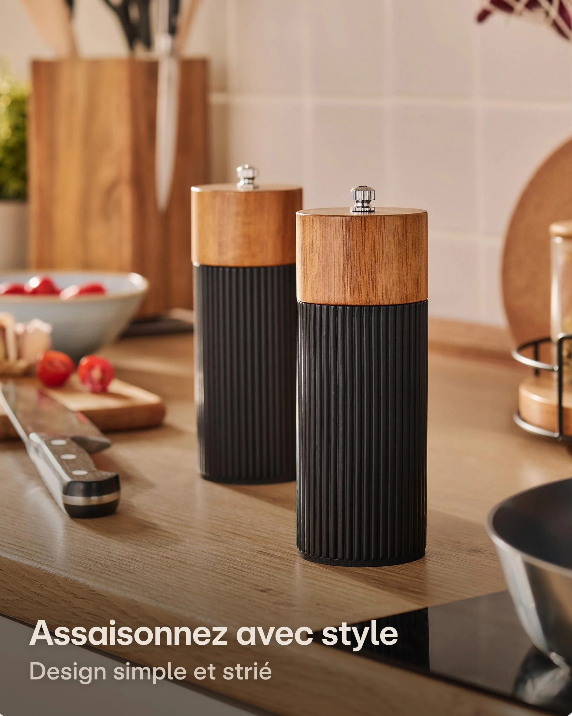 Moulin à Poivre et Sel Manuel en Bois d'Acacia FSC® avec Mécanisme Céramique Réglable Noir Petit