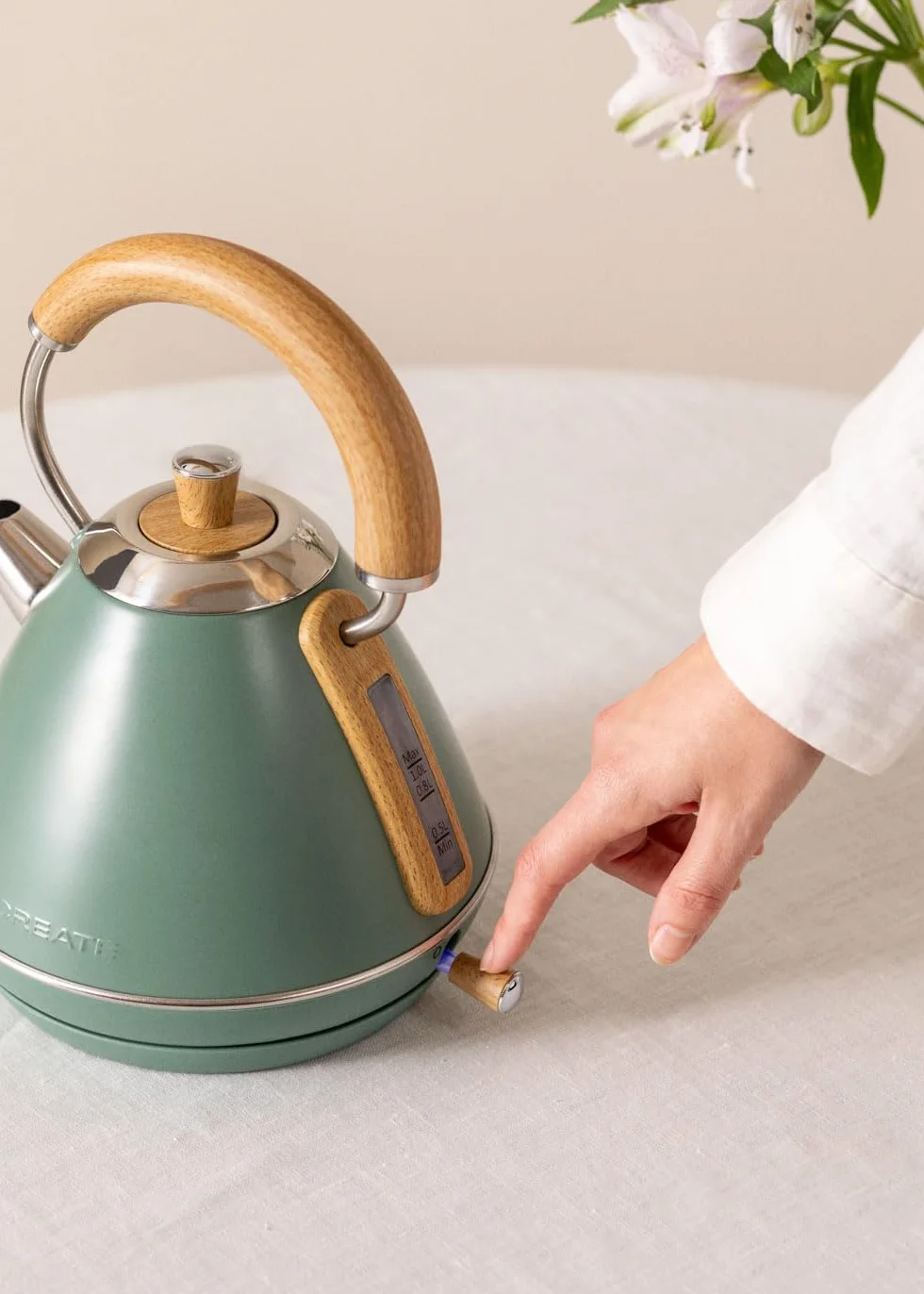Bouilloire électrique Vert sauge 1l 1200 W arrêt automatique filtre anti-calcaire