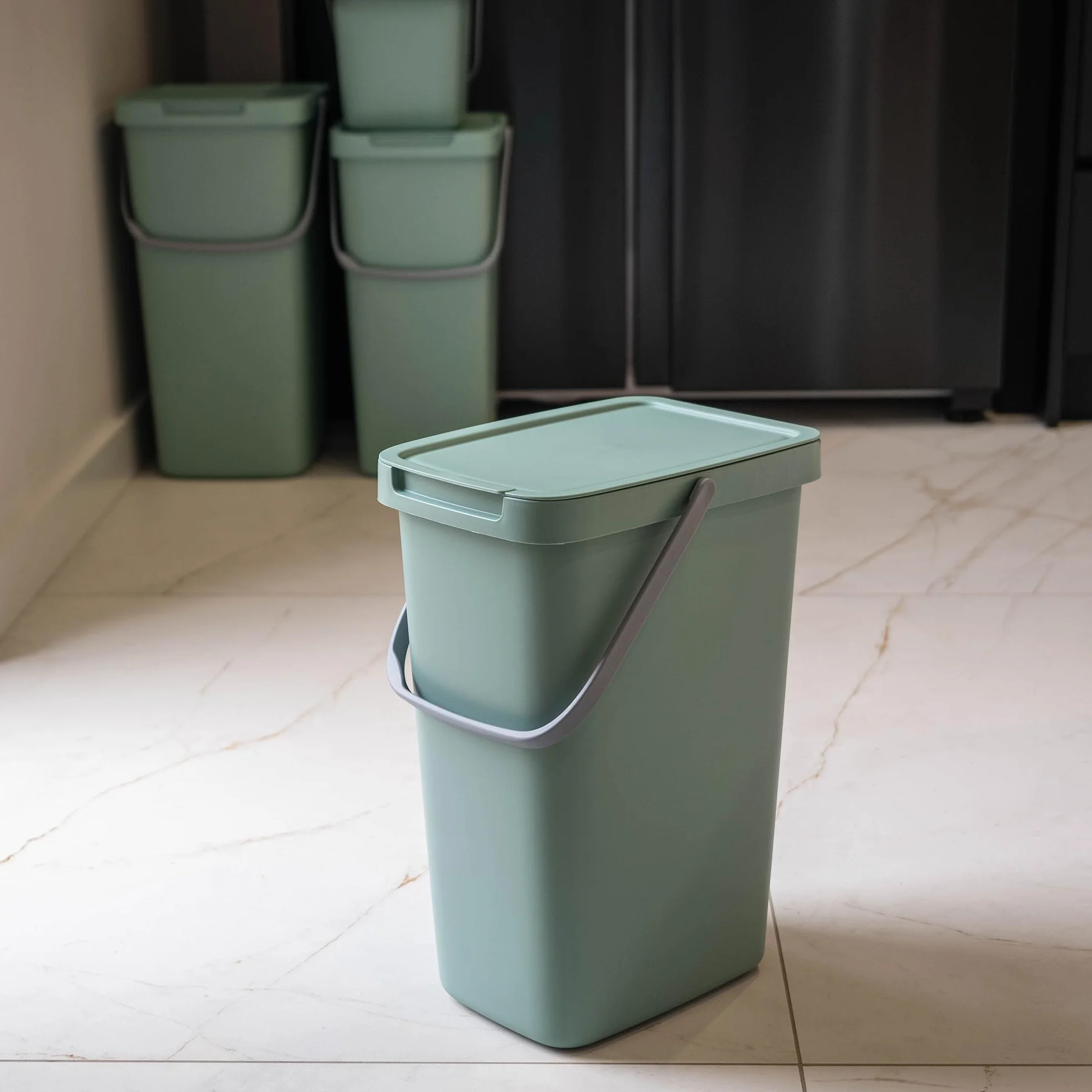 KADAX Poubelle 12 l Plastique rectangulaire avec Couvercle à charnière Vert