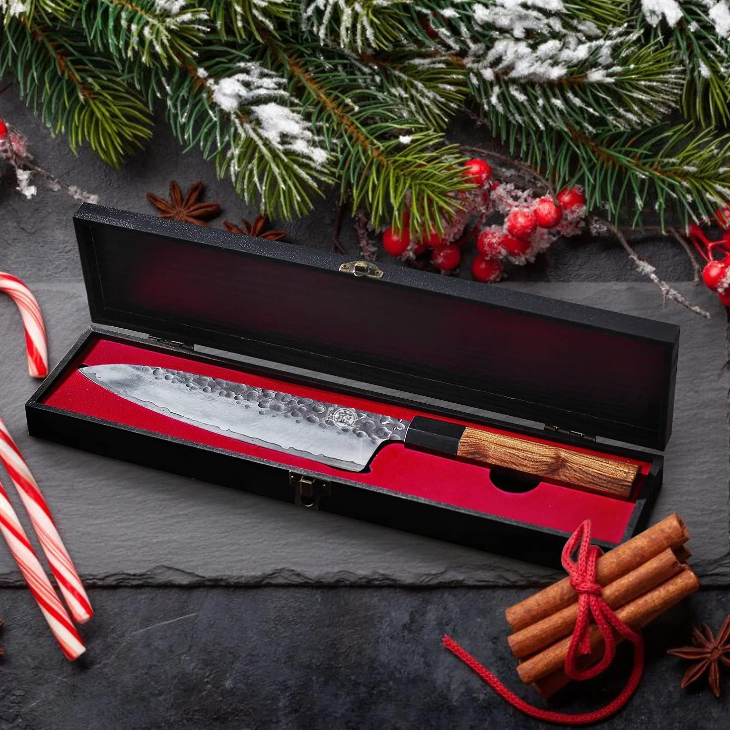 MITSUMOTO SAKARI Couteau Japonais 22 cm Gyuto Forgé à la Main Acier Haute Carbone Manche Bois de Rose Boîte Bois
