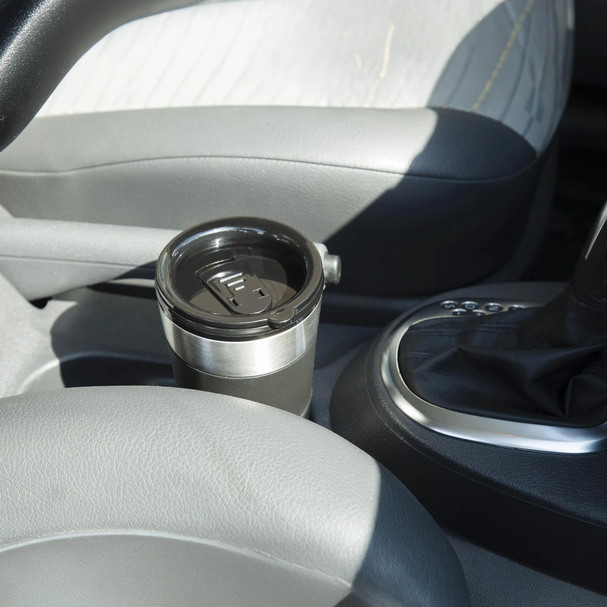 Bestron Cafetière avec tasse isotherme, Machine à café 750 W, Argent