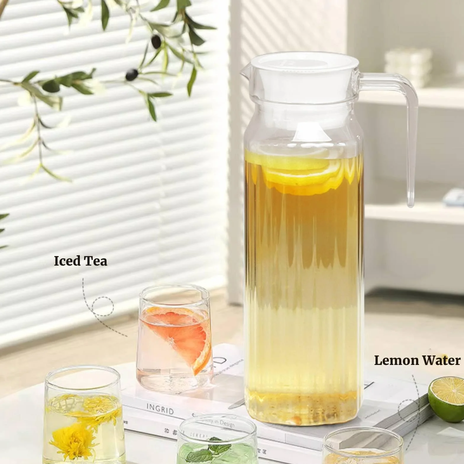 Pichet en Plastique 0,8 L Carafe Eau avec Couvercle Poignée