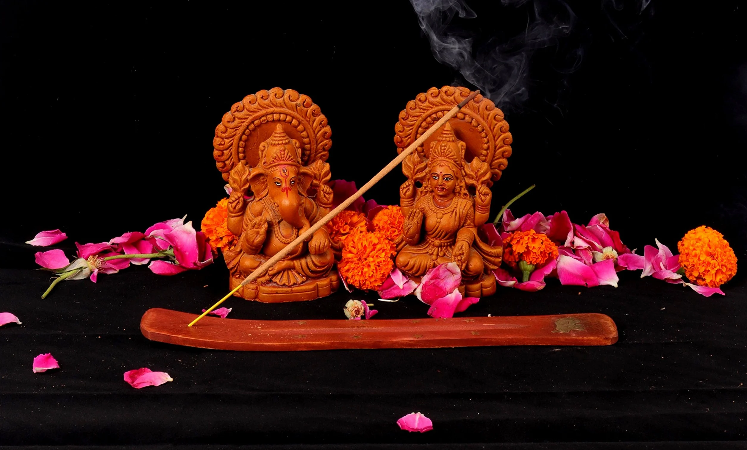 Satya Bâtons d'encens 15g x 12 boîtes 180g
