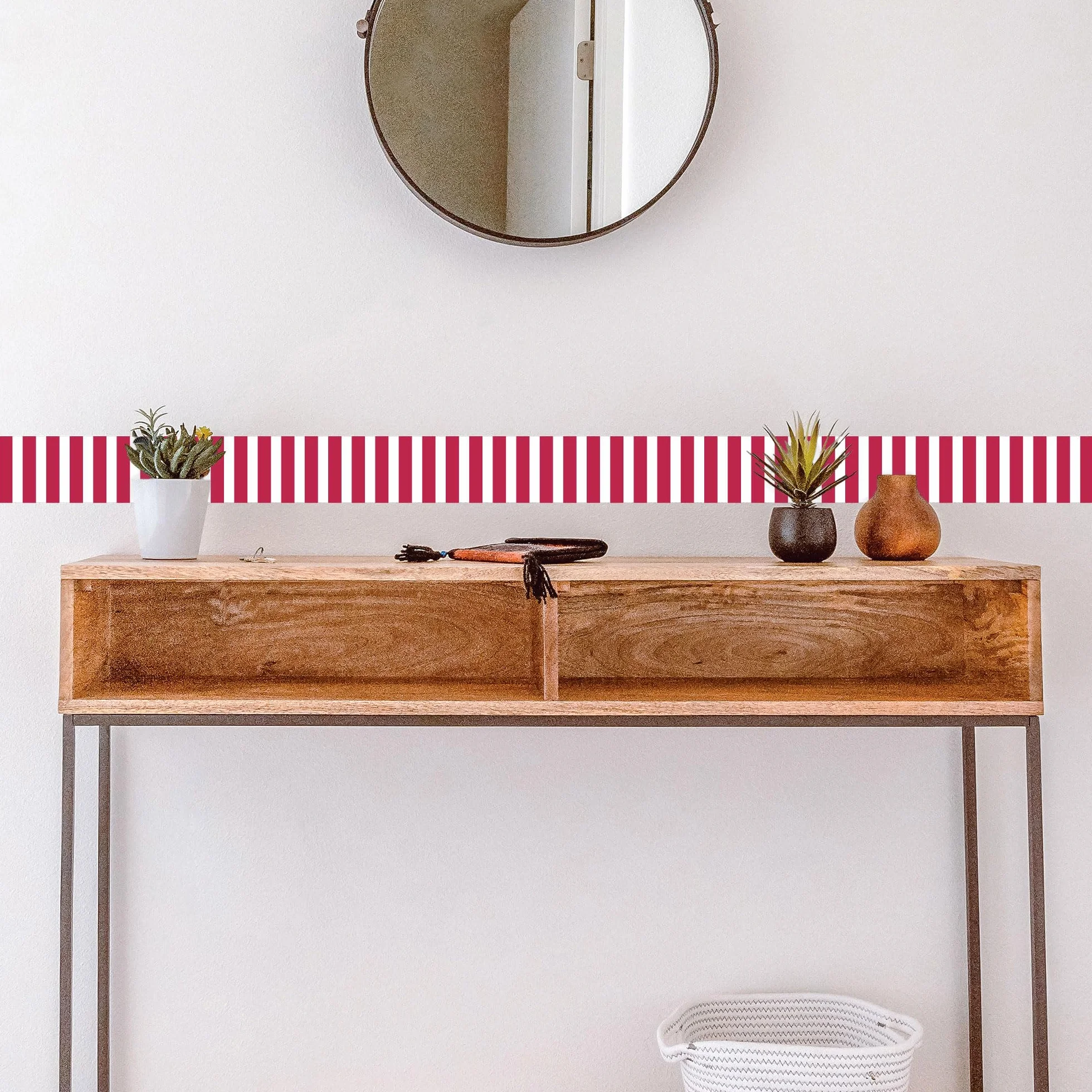 Plage Frise décorative adhésive Rayures Tendance Rouge Fushia 10 cm x 300 cm