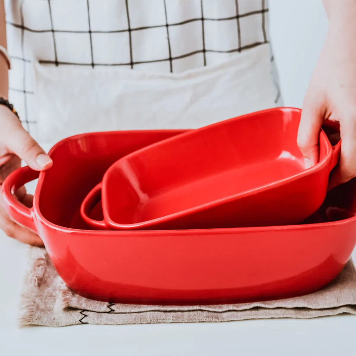 Lot de 2 moules à tarte rectangulaires en porcelaine, joli gâteau, assiette à tarte en porcelaine pour la cuisson, plat de cuisson à tarte en porcelaine pour Thanksgiving et le dîner de Noël, rouge