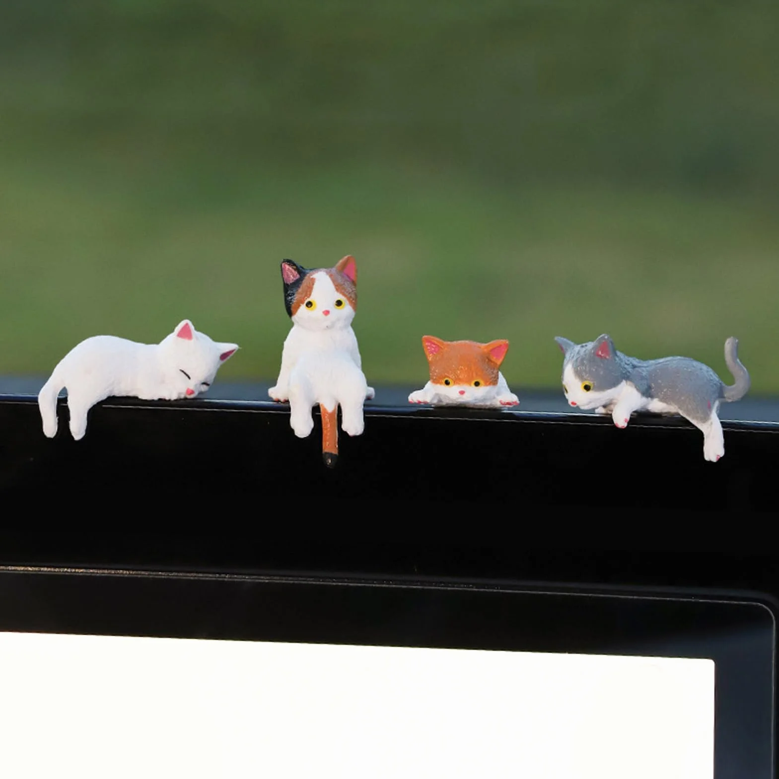 Mini Ornements De Chat En Résine Fabriqués À La Main 12PCS Décoration De Tableau De Bord De Voiture