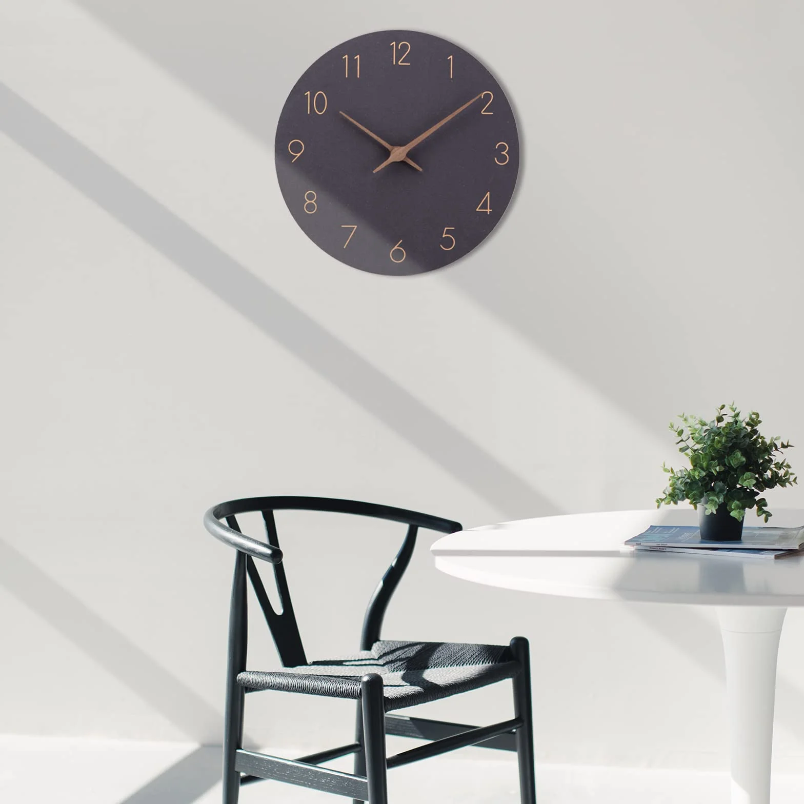 ACCSHINE Horloge Murale en Bois MDF Silencieux 30 cm Quartz Moderne Noir