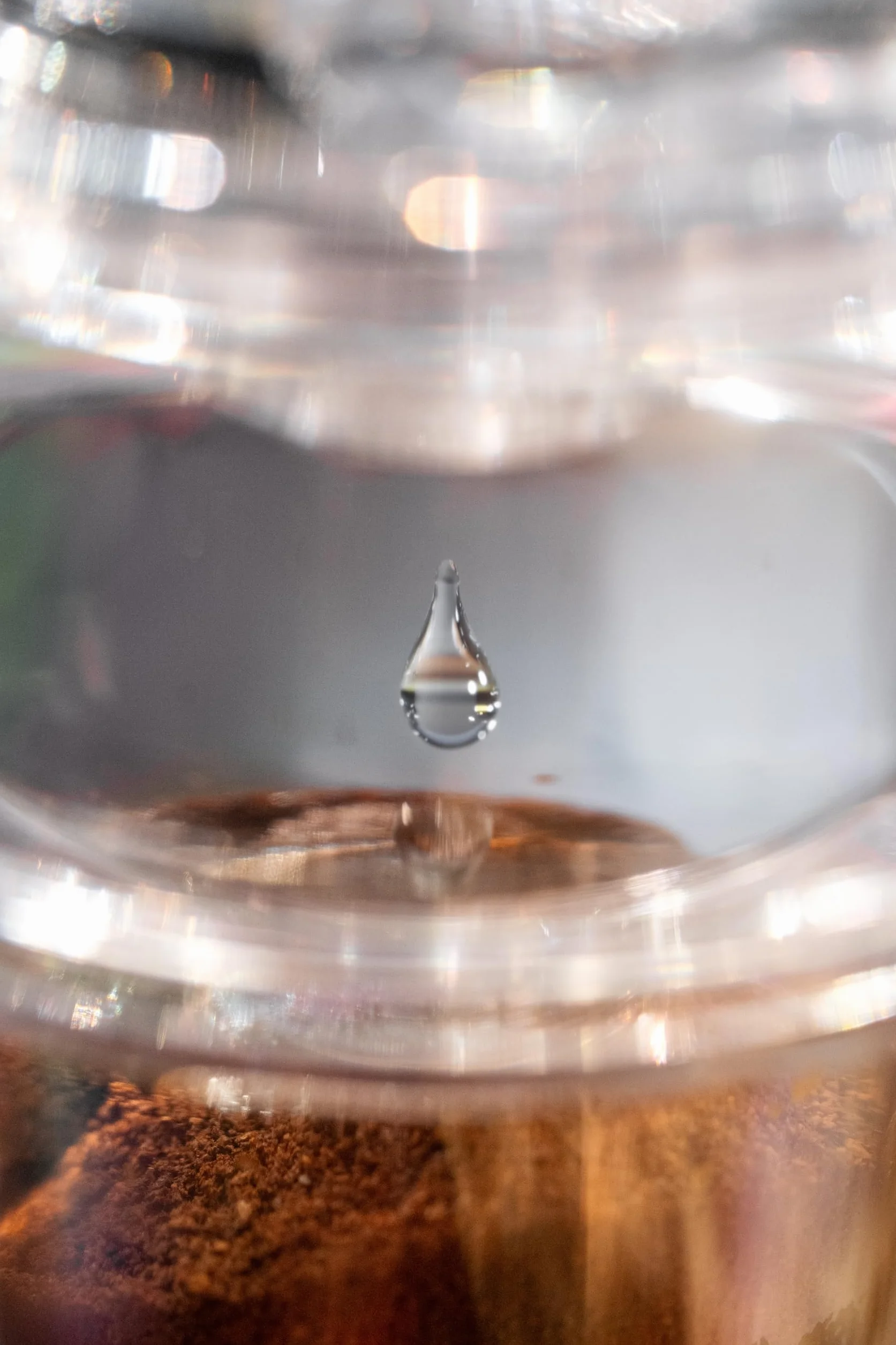 DRIPSTER Cold Brew Dripper 2 en 1 Cafetière à café froide 600 ml 4 tasses