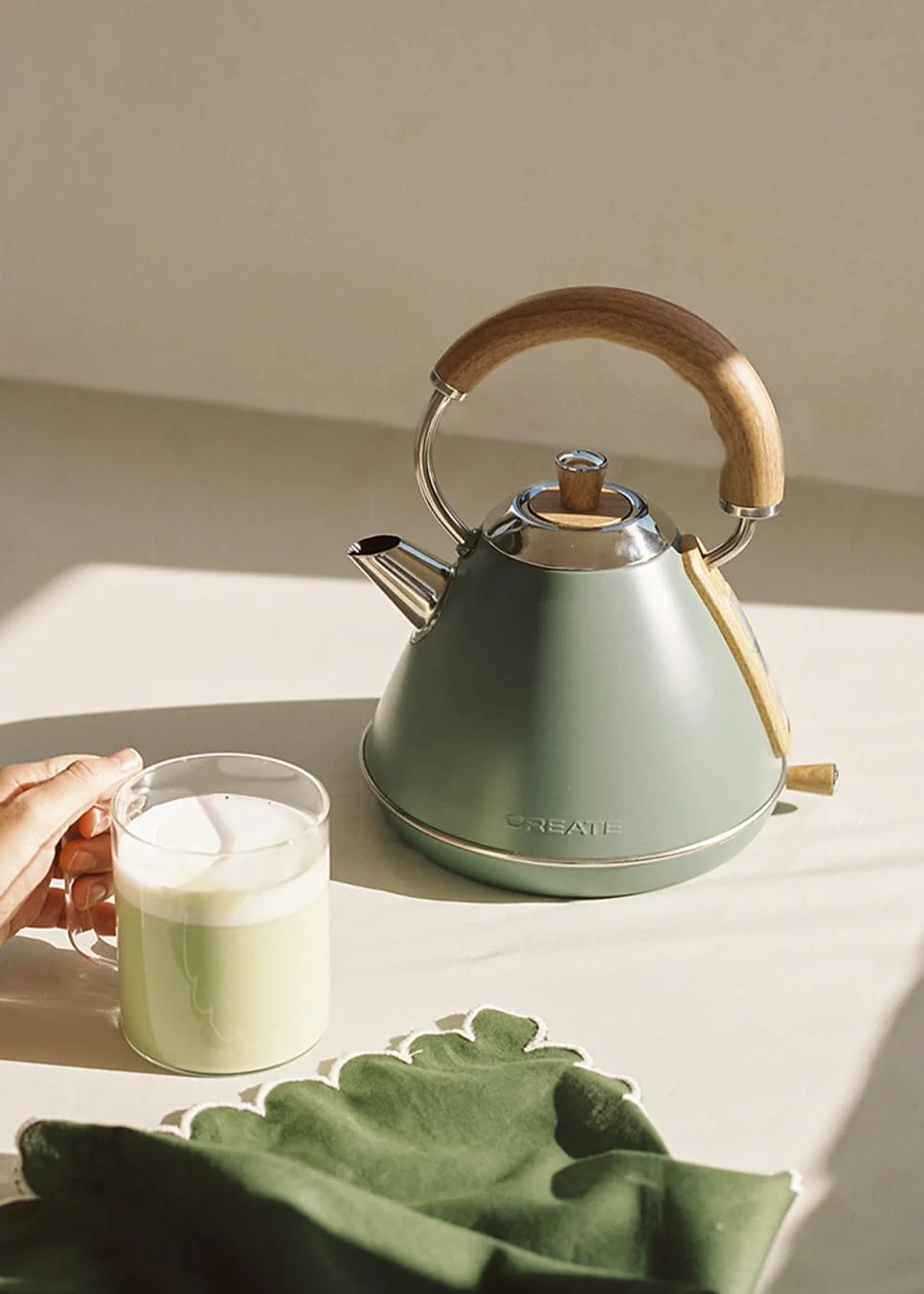 Bouilloire électrique Vert sauge 1l 1200 W arrêt automatique filtre anti-calcaire
